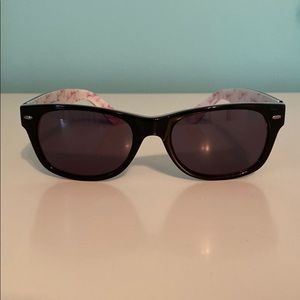 Vera Bradley Joanie B Wayfarer Sunglasses